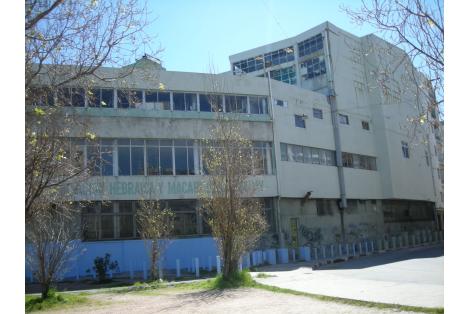 Fachada sobre la calle Bartolomé Mitre