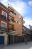 Fachada sobre la calle Sarandí