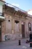 Fachada sobre la calle Sarandi