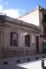 Fachada sobre la calle Sarandí.