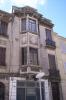 Fachada sobre la calle Sarandi