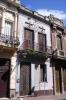 Fachada sobre la calle Washington
