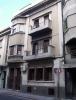 Fachada sobre la calle Buenos Aires.