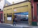 Fachada estacionamiento sobre la calle Buenos Aires.