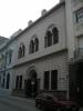 Fachada sobre la calle Treinta y Tres