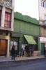 Fachada sobre la calle Treinta y Tres.