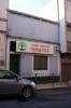 Fachada sobre la calle Treinta y Tres.