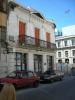 Fachada sobre la calle Reconquista
